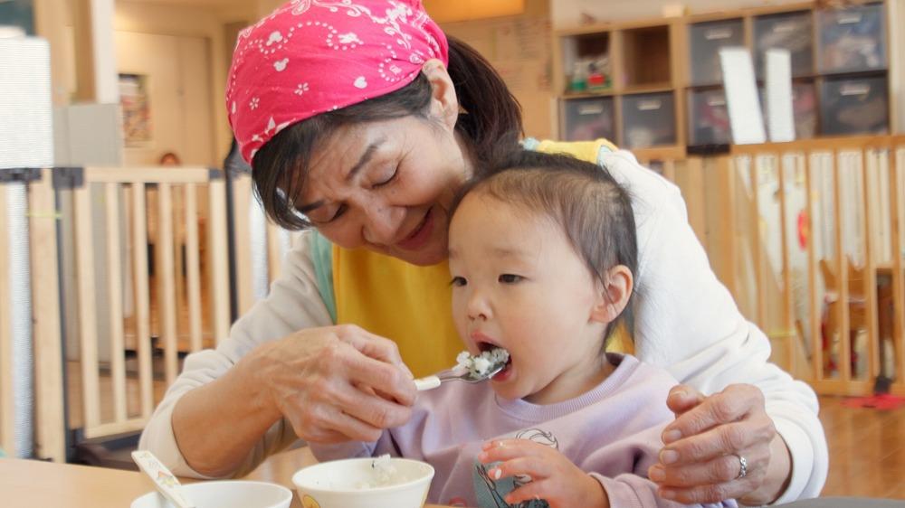 食を通じて感謝する心、感性を育む